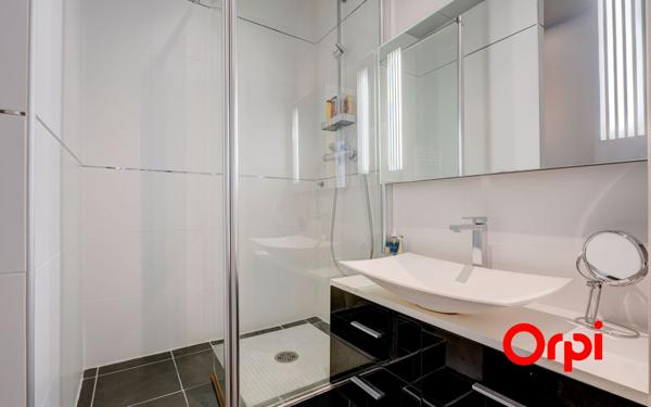 Appartement à vendre    4 pièces •  Lyon 2