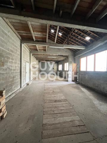 VENTE d'une maison 5 pièces (141 m²) à MARGNY LES COMPIEGNE