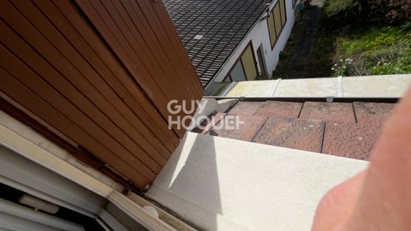 VENTE d'une maison 5 pièces (141 m²) à MARGNY LES COMPIEGNE