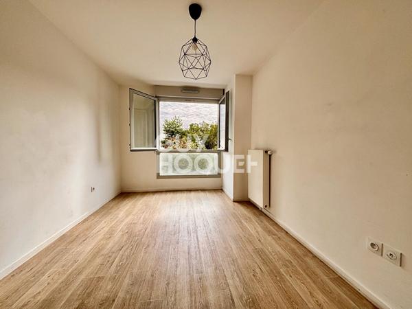 Appartement Aubervilliers 2 pièce(s) 47.44 m2  BALCON- CAVE