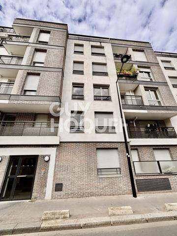 Appartement Aubervilliers 2 pièce(s) 47.44 m2  BALCON- CAVE