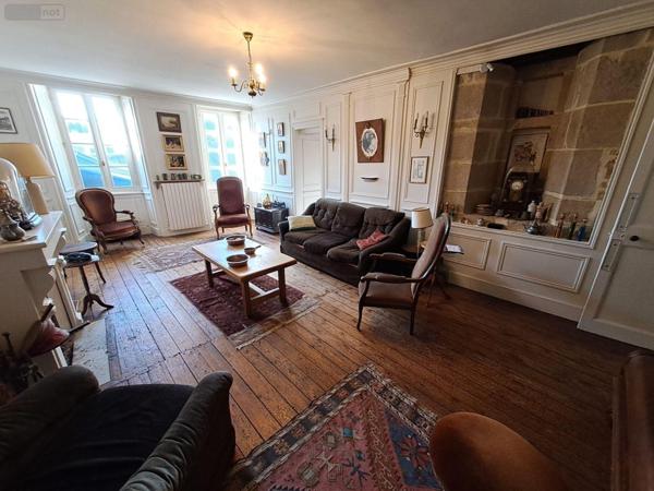 Appartement ancien à vendre à Quimper dans le Finistère (29000), ref : 001/1590   
CENTRE VILLE HISTORIQUE