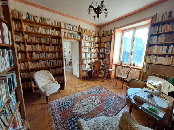 Appartement ancien à vendre à Quimper dans le Finistère (29000), ref : 001/1590   
CENTRE VILLE HISTORIQUE