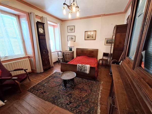 Appartement ancien à vendre à Quimper dans le Finistère (29000), ref : 001/1590   
CENTRE VILLE HISTORIQUE