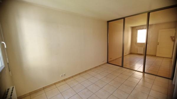 Appartement Combs La Ville 3 pièce(s) 65 m2