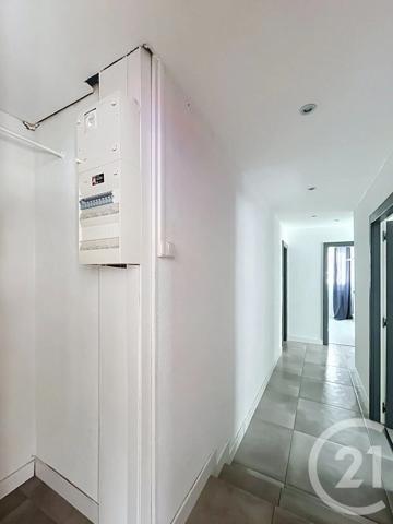 Appartement F2 à vendre  2 pièces - 50,06 m 2   BELFORT  - 90