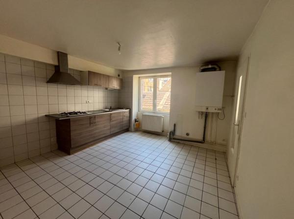 Immeuble locatif à GRAY