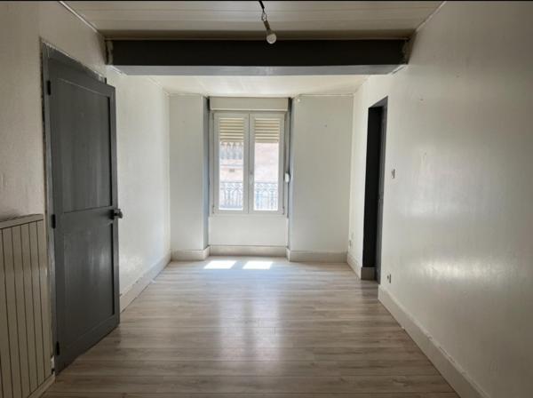 Immeuble locatif à GRAY