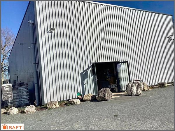 locale commercial situé à Saint Seurin sur L'isle