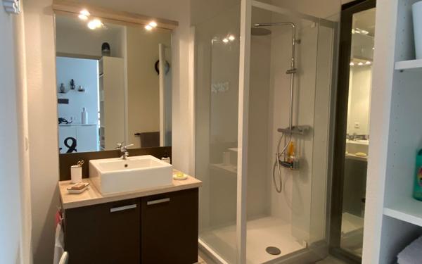 Appartement à vendre    3 pièces •  Floirac