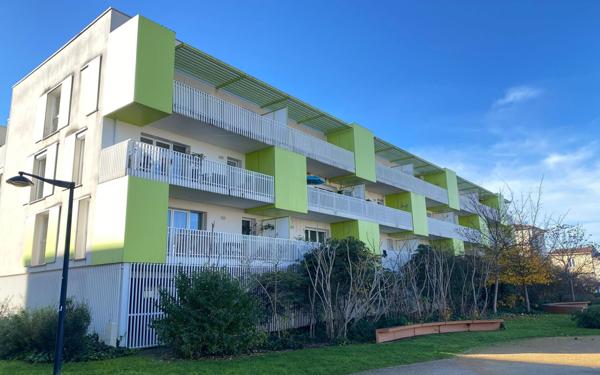 Appartement à vendre    3 pièces •  Floirac