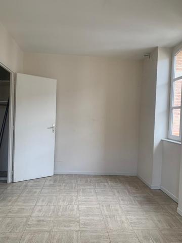 Location appartement près de CAUSSADE - 2 pièce(s) - 37 m² - 390 €/mois