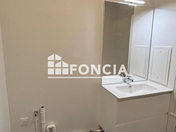 Location Appartement 2 pièces 45.5 m² - Colombes 92700