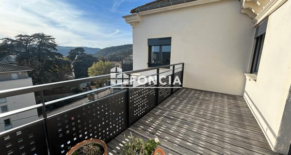 Location Appartement 4 pièces 89.85 m² - Vienne 38200
