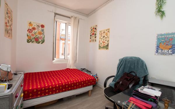 Immeuble à vendre    15 pièces • 315 m2 Toulouse