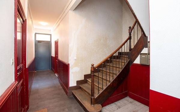 Immeuble à vendre    15 pièces • 315 m2 Toulouse