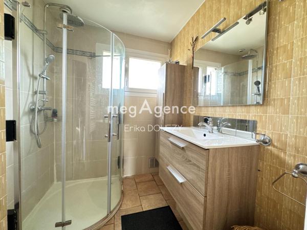 Maison à MAULEVRIER, 49360 - 6 pièces 110m²