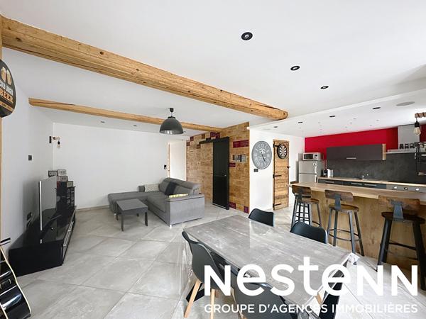 A Vendre: Magnifique appartement de type 3 situé au centre THOISSEY (01140)