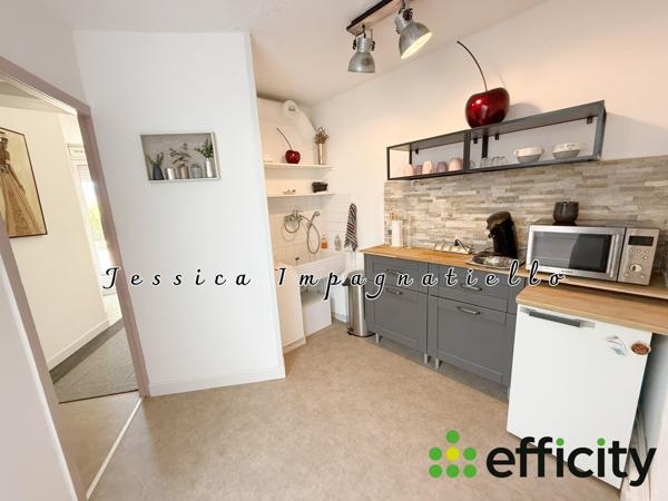 Local Commercial 3 pièces - 86 m²