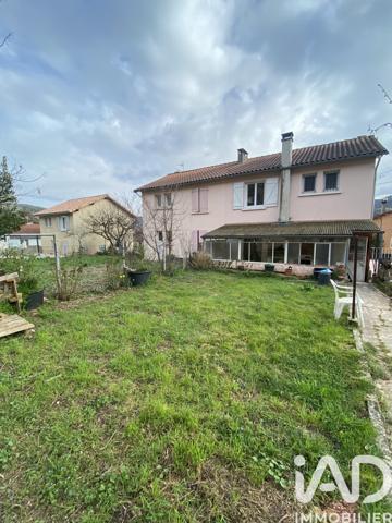Maison à vendre 4 pièces 82 m² Saint-Affrique
