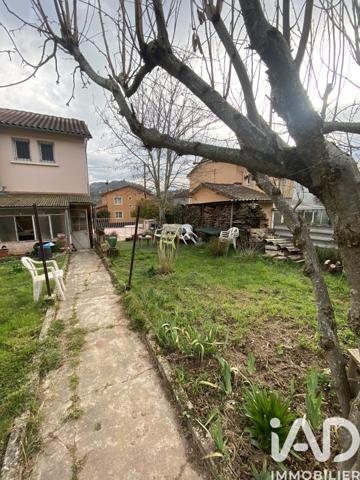 Maison à vendre 4 pièces 82 m² Saint-Affrique