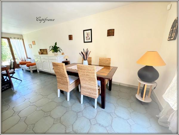 Maison à vendre 5 pièces + 3 places de stationnement