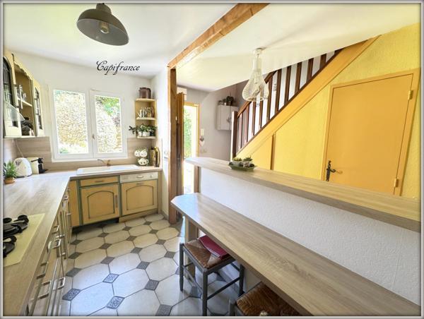 Maison à vendre 5 pièces + 3 places de stationnement