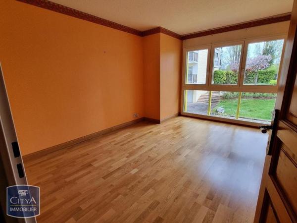 Appartement à louer 4 pièces 82.38m²