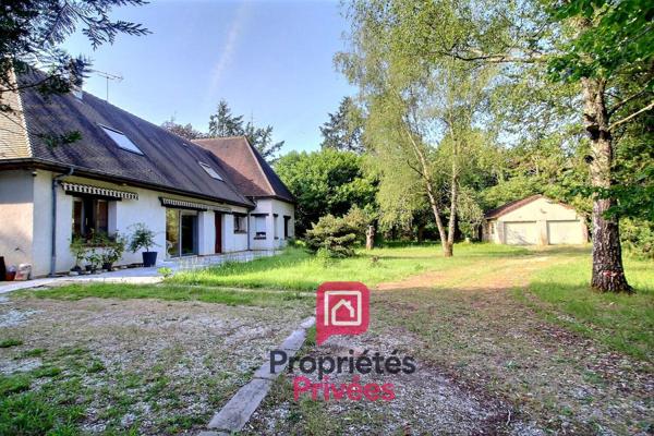 1h15 de PARIS - PROPRIETE de 245 m2 env. GARAGE, 5400 m2 de PARC ARBORE, AU COEUR DE LA NATURE