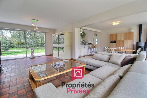 1h15 de PARIS - PROPRIETE de 245 m2 env. GARAGE, 5400 m2 de PARC ARBORE, AU COEUR DE LA NATURE