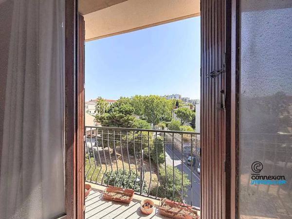 BEAU T4 A RENOVER BOULEVARD RICARD - FRICHE BELLE DE MAI