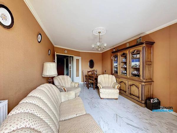 BEAU T4 A RENOVER BOULEVARD RICARD - FRICHE BELLE DE MAI