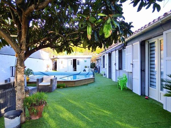 Maison familiale au cœur de Lorgues au calme en fond d’impasse