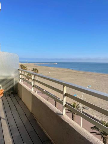 Vente                                                      Appartement
                        
                     1 pièces                                         à Canet-en-Roussillon