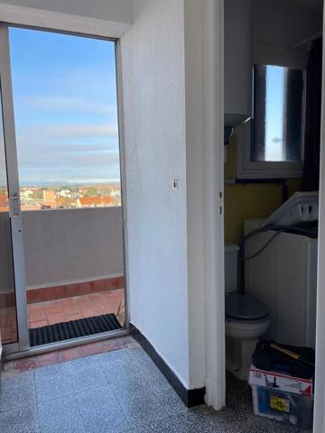 Vente                                                      Appartement
                        
                     1 pièces                                         à Canet-en-Roussillon