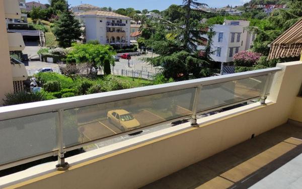 Appartement à louer    1 pièce •  Cagnes-sur-Mer