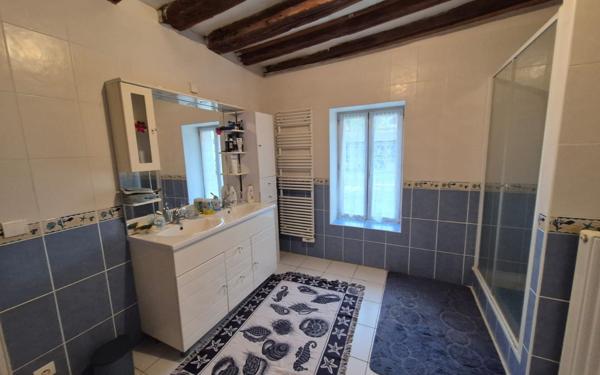 Maison à vendre    5 pièces •  Crouy-sur-Ourcq