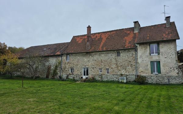 Maison à vendre    5 pièces •  Crouy-sur-Ourcq