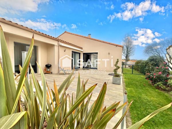 Maison contemporaine de plain-pied – 125 m² – quartier recherché des Étangs – Mouilleron-le-Captif