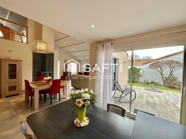 Maison contemporaine de plain-pied – 125 m² – quartier recherché des Étangs – Mouilleron-le-Captif