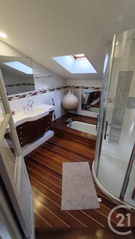 Maison à vendre  10 pièces - 280 m2 THENAC - 17