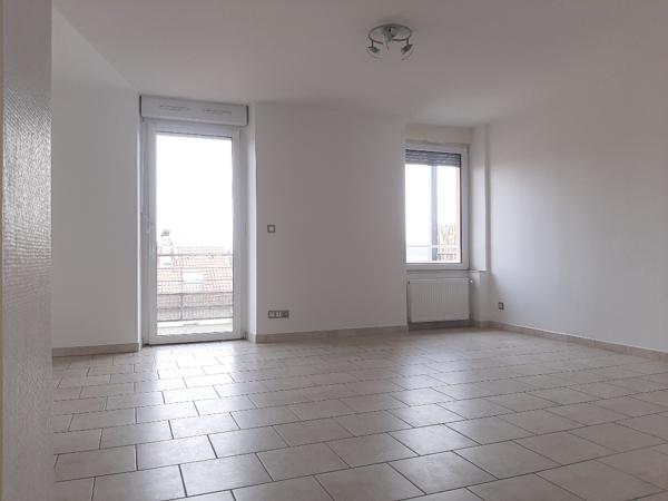 Location appartement près de SARREGUEMINES - 3 pièce(s) - 70 m² - 600 €/mois