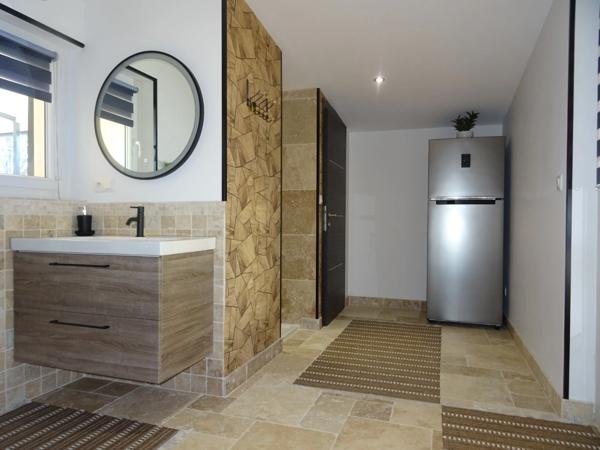 Maison à vendre 2 pièces CHAMPNIERS (16)