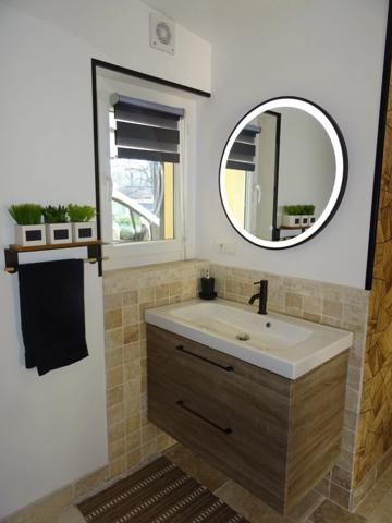 Maison à vendre 2 pièces CHAMPNIERS (16)