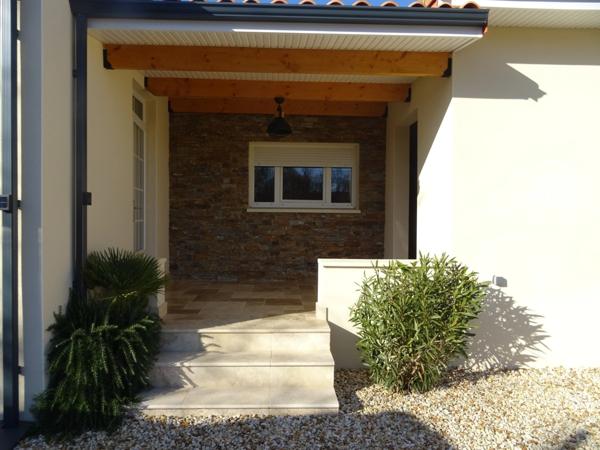 Maison à vendre 2 pièces CHAMPNIERS (16)