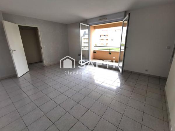 Bel appartement T2 à Dammarie les Lys de 48.27m2, balcon de plus de 9m2 et place de parking