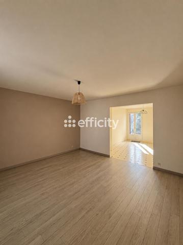 Maison
         4 pièces
        - 91 m² 187 500 € *