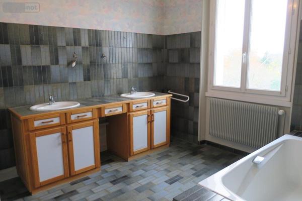 Maison à vendre à Bourges dans le Cher (18000), ref : 18005-1604