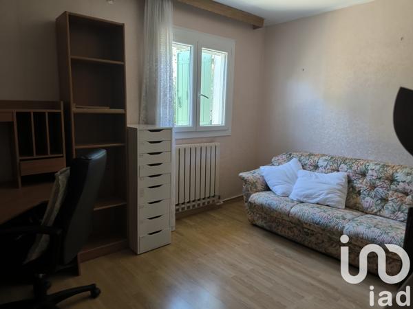 House for sale 5 rooms 124 m² Sorgues