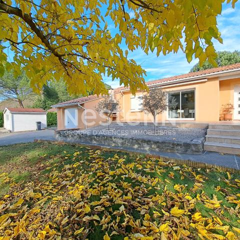 A VENDRE MAISON PLAIN PIED / LE PEYRAT / 3 CHAMBRES / JARDIN / 2 GARAGES